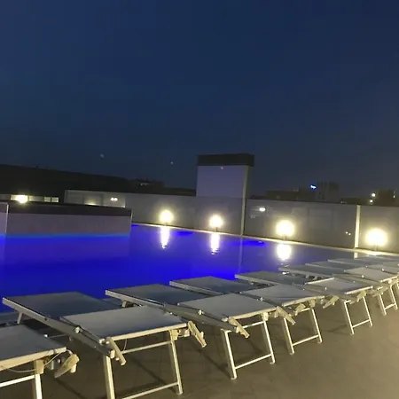 Apartahotel Holiday Bolonia